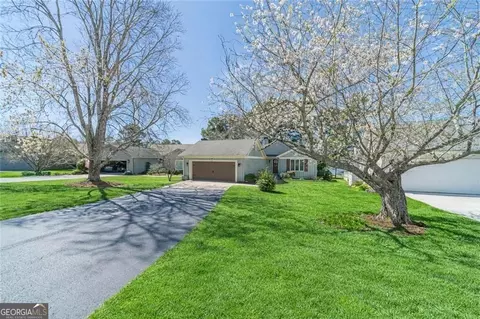 3614 N River Rd, Gainesville, GA 30506