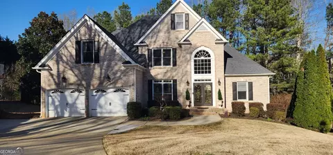 515 Hillcrest View Dr NE, Suwanee, GA 30024