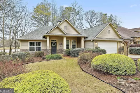 204 Horizon Hl, Newnan, GA 30265