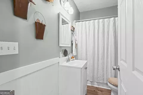 Bath - 45 3rd Shannon St, Rome, GA 30161 photo 1 of 2
