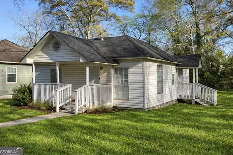 419 E Tinsley St, Griffin, GA 30223