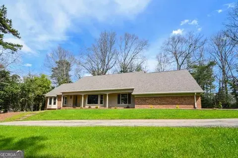 3216 Golf Club Dr, Gainesville, GA 30506