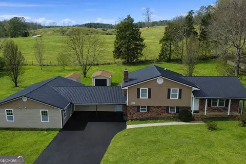 906 Diamond Cir, Lafayette, GA 30728