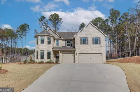 4905 Waxleaf Dr SW, Atlanta, GA 30331