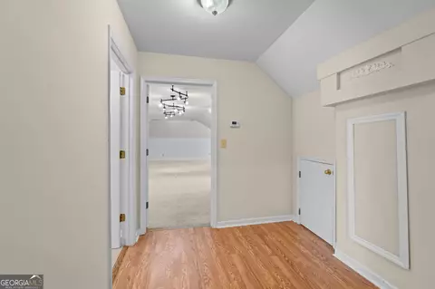 Entry Way - 109 Crest Pte, Warner Robins, GA 31088 photo 11 of 16