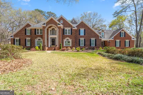 109 Crest Pte, Warner Robins, GA 31088