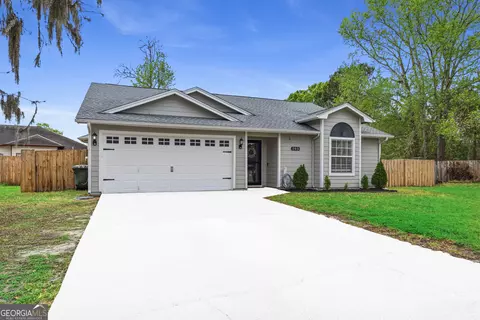105 Bright Morning Ct, Kingsland, GA 31548