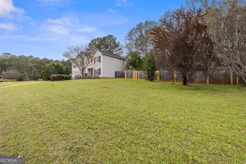 Exterior - 285 Chestnut Dr, Covington, GA 30016 photo 2 of 5