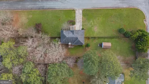 View/Area - 285 Chestnut Dr, Covington, GA 30016 photo 3 of 4