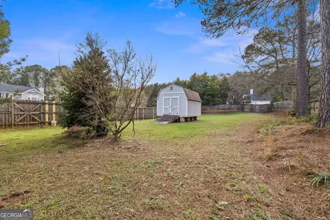 Exterior - 285 Chestnut Dr, Covington, GA 30016 photo 3 of 5