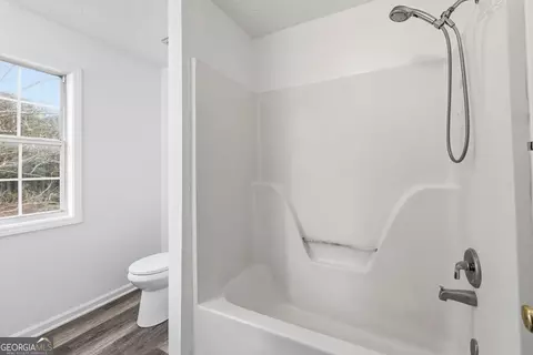 Bath - 285 Chestnut Dr, Covington, GA 30016 photo 1 of 3