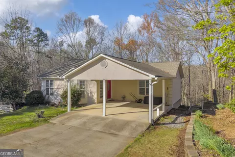 415 Ivory Dr, Baldwin, GA 30511