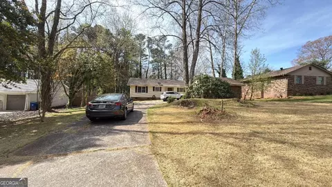 5581 Shadow Rock Dr, Lithonia, GA 30058