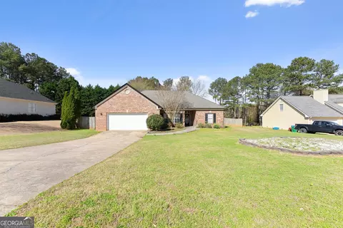 716 Michael Dr, Winder, GA 30680 photo 5