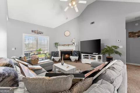 716 Michael Dr, Winder, GA 30680 photo 9
