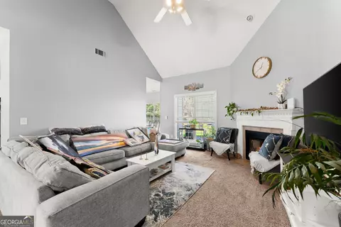 716 Michael Dr, Winder, GA 30680 photo 8