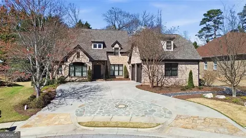 1538 Berkeley Ct, Gainesville, GA 30501