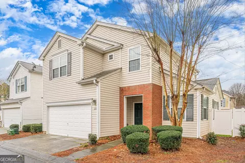 122 Windcroft Ln NW, Acworth, GA 30101