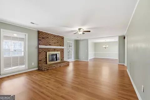 Living - 304 Beaver Brook Dr, Toccoa, GA 30577 photo 1 of 3