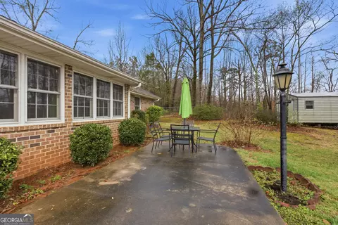 Exterior - 304 Beaver Brook Dr, Toccoa, GA 30577 photo 10 of 13