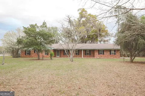 2742 Second St S, Folkston, GA 31537