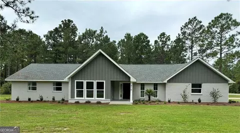 210 Sugar Maple St, Jesup, GA 31545