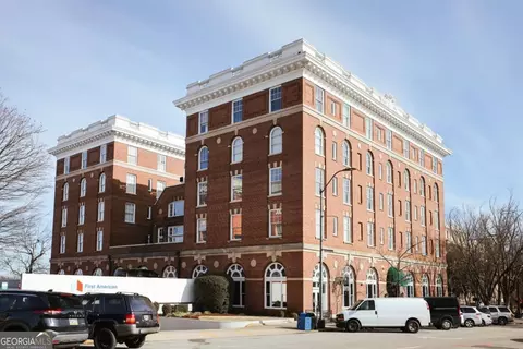 247 Washington St #504, Athens, GA 30606