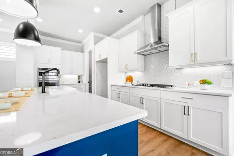 1562 Harvest Park Ln, Suwanee, GA 30024