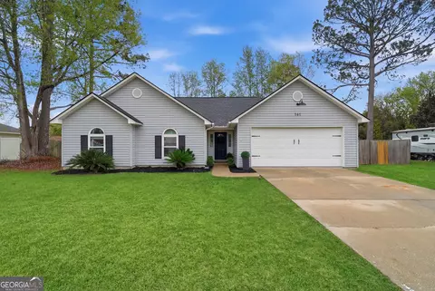 161 Timber Ridge Dr, Brunswick, GA 31525