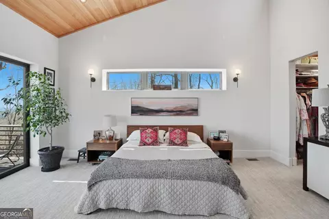 Bedroom - 7207 Ridgeview Dr, Jasper, GA 30143 photo 3 of 8