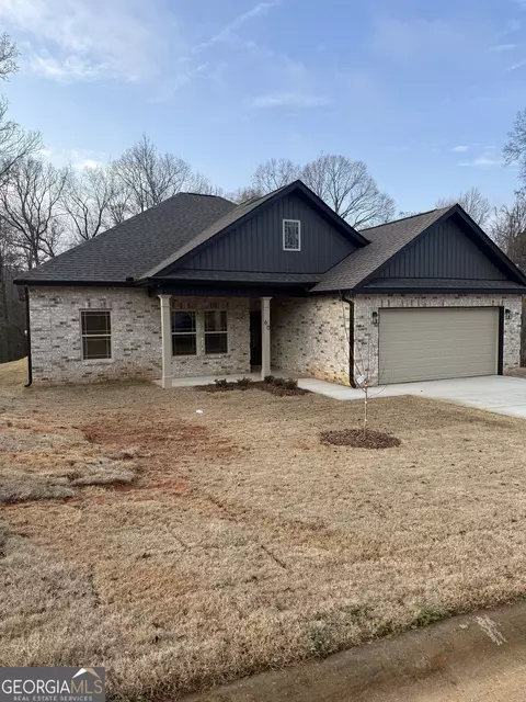 60 Tiffany Ln, Warner Robins, GA 31093
