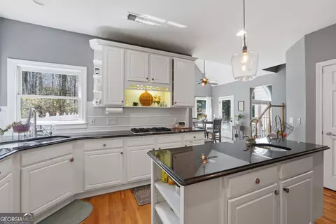 Kitchen - Undisclosed, Grayson, GA 30017 photo 3 of 4