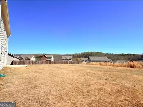 470 Hellen Valley Dr, Braselton, GA 30517