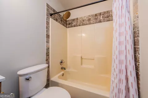 Bath - 105 Eagles Rdg, Warner Robins, GA 31093 photo 6 of 6