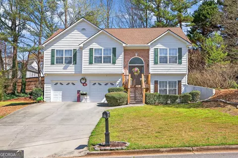 904 Pointers Way, Lawrenceville, GA 30043