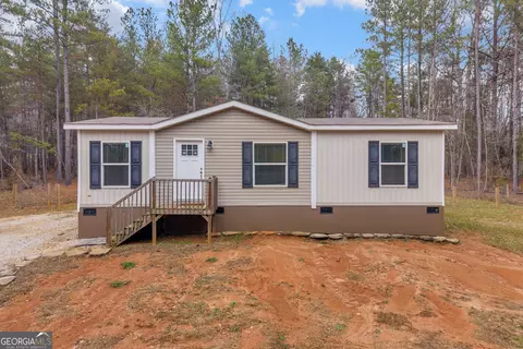 473 Chandler Place Dr, Lavonia, GA 30553
