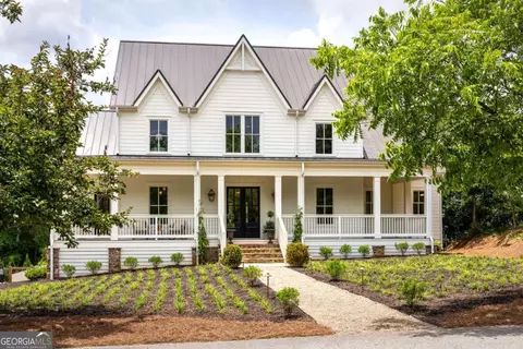 10504 Serenbe Ln, Chattahoochee Hills, GA 30268