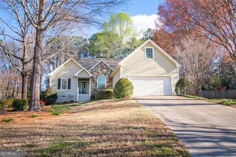 1585 Snow Hill Dr, Lawrenceville, GA 30045