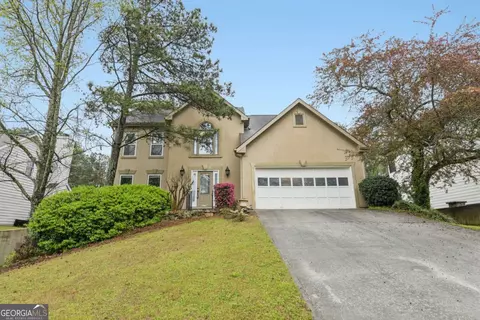 531 Shyrewood Dr, Lawrenceville, GA 30043