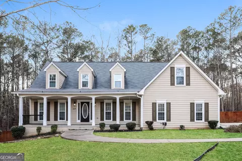 125 Green Valley Cir, Mcdonough, GA 30252