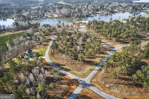 250 Chimney Rock Trl NE, Milledgeville, GA 31061