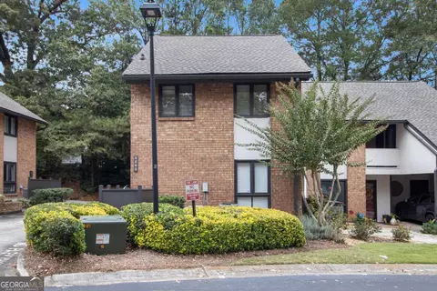 3293 Clairmont North NE, Atlanta, GA 30329