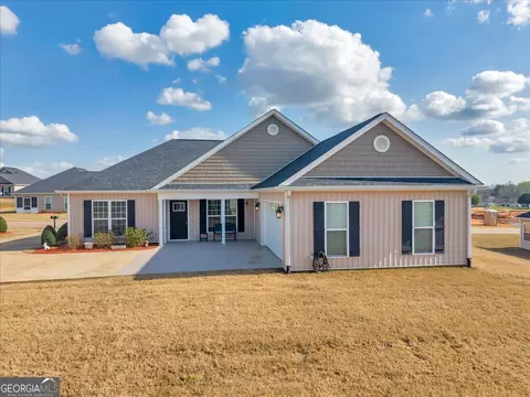 2301 Quail Ridge Ln, Perry, GA 31069