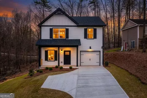 7603 Beachwood Dr, Murrayville, GA 30564