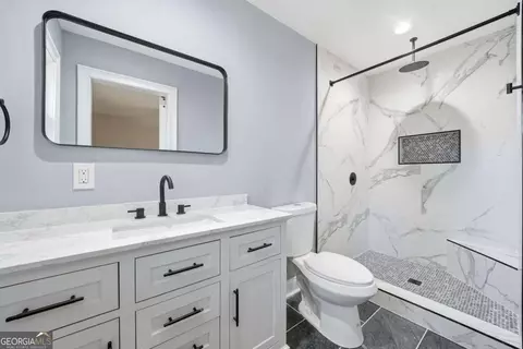 Bath - 2702 Beecher Dr, Austell, GA 30106 photo 3 of 3