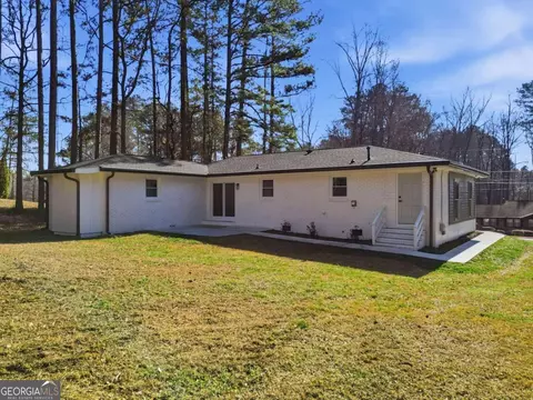Exterior - 2702 Beecher Dr, Austell, GA 30106 photo 5 of 7
