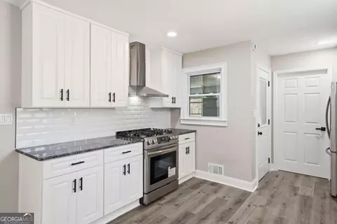 Entry Way - 2702 Beecher Dr, Austell, GA 30106 photo 1 of 2
