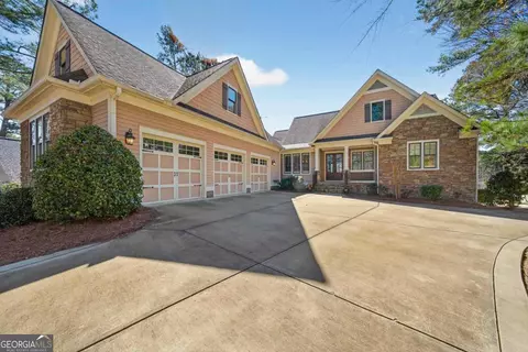 1061 Kimbrough Hill Dr, Greensboro, GA 30642