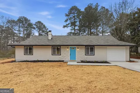 6075 Sumter Dr, Douglasville, GA 30135