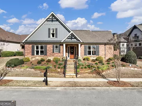 5954 Chickasaw Ln, Braselton, GA 30517